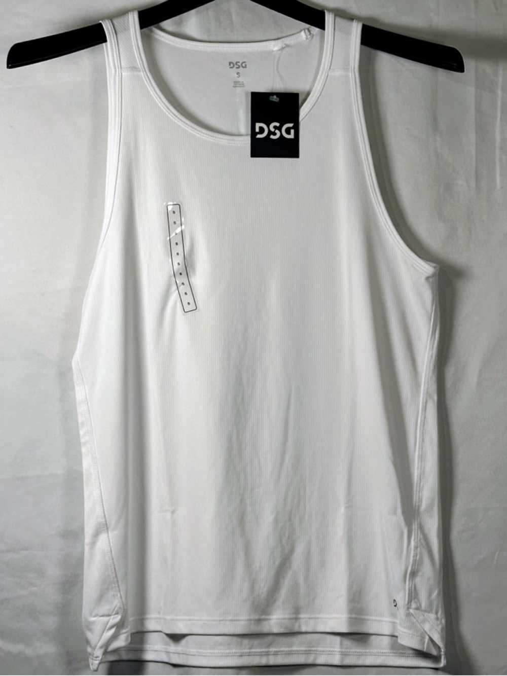 DSG White Men's Running Tank Top